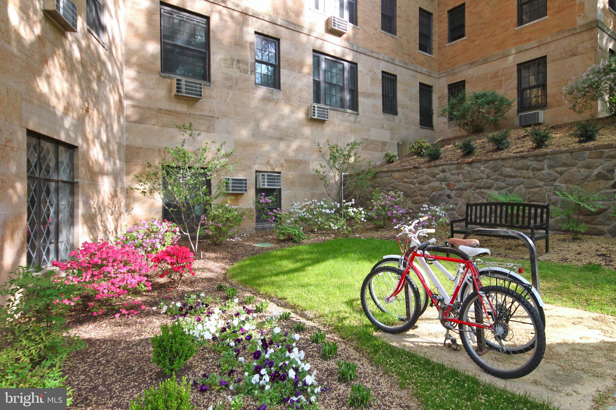 2032 Belmont Road Northwest, Unit 334 Washington, DC 20009 - Photo 16 of 35