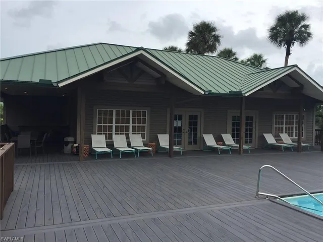 $450,000 | 305 North Storter Avenue, Everglades City, FL 34139