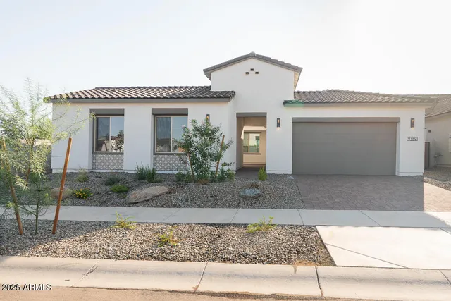 $724,972 | 9389 South Dutchman Drive, Apache Junction, AZ 85120