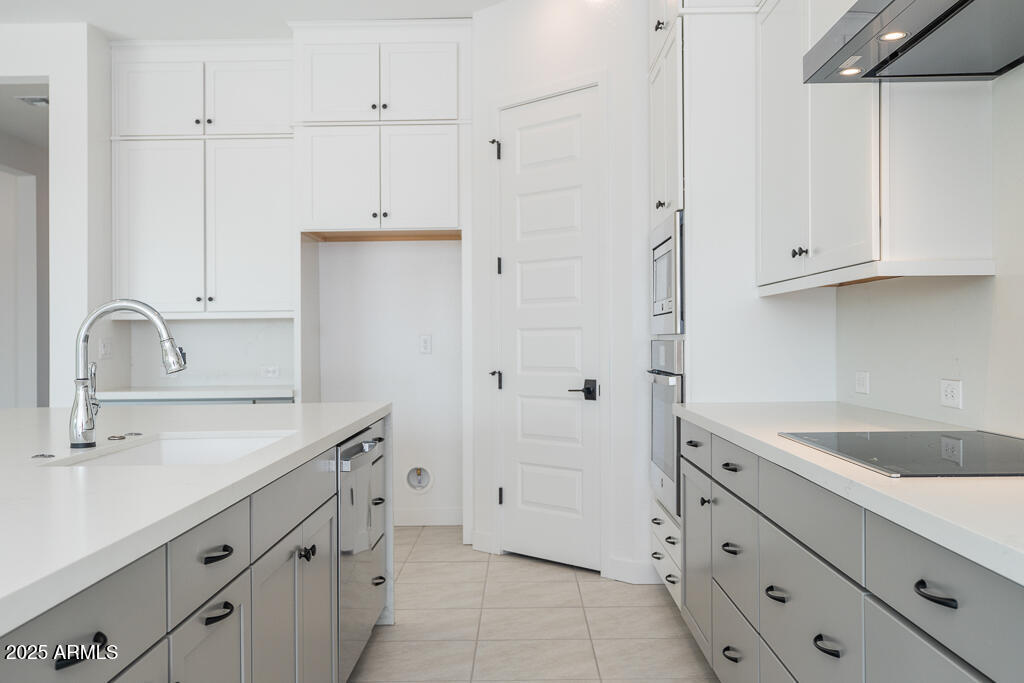 9389 South Dutchman Drive Apache Junction, AZ 85120 - Photo 5 of 23 Tri Pointe Blossom Rock 554 - Kitchen-3M