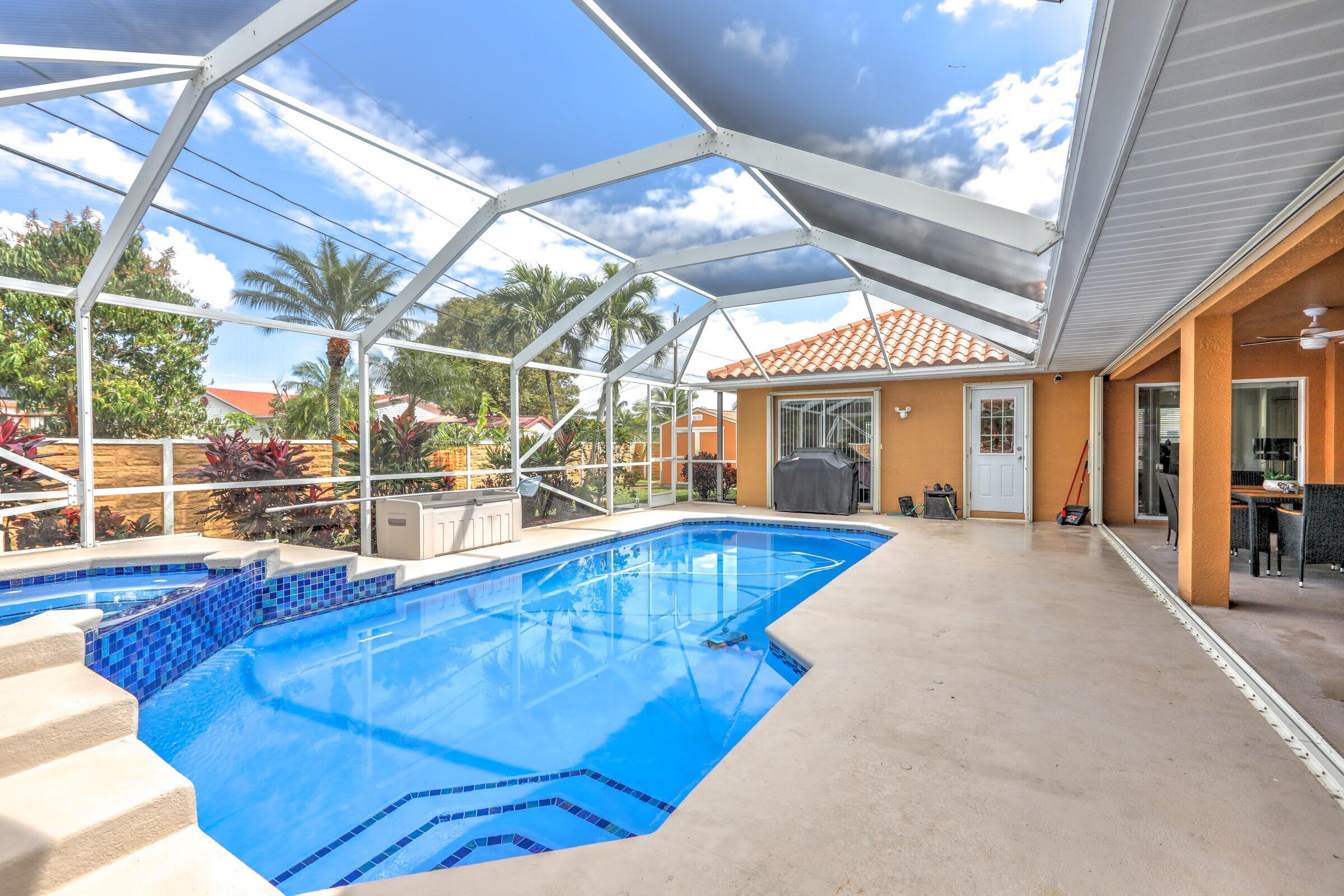 2725 Southwest Somber Road Port St. Lucie, FL 34953 - Photo 38 of 46 POOL VIEW