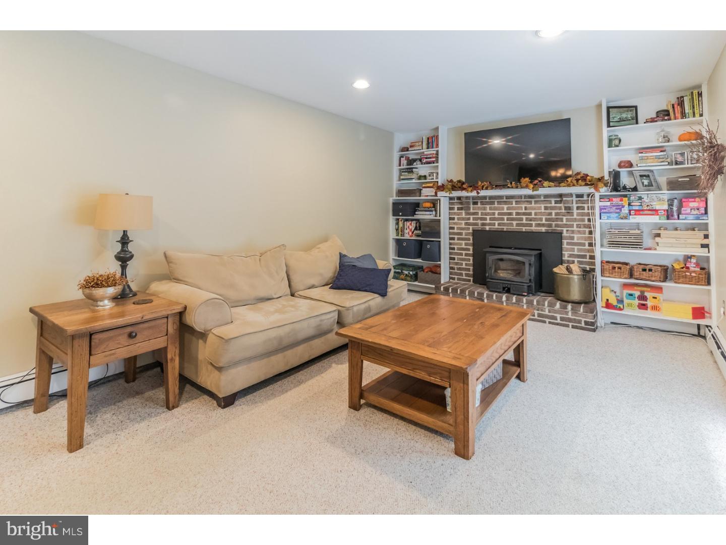 1543 Broad Run Road Downingtown, PA 19335 - Photo 4 of 25 Gallery Image 4