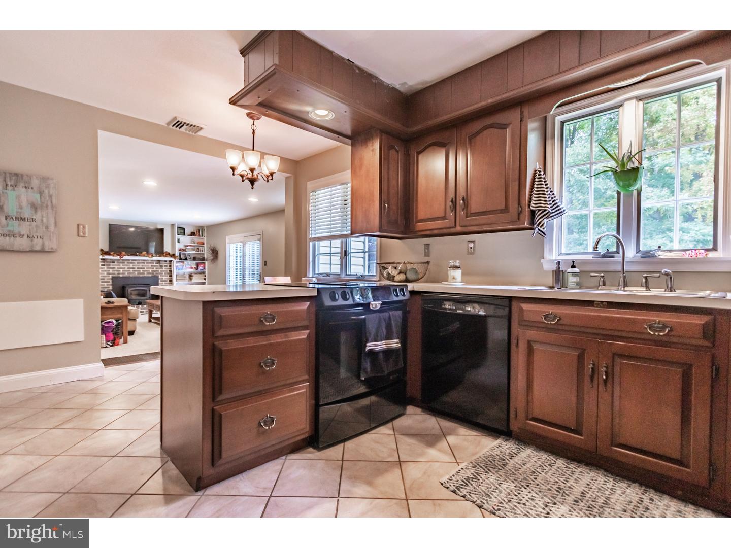 1543 Broad Run Road Downingtown, PA 19335 - Photo 7 of 25 Gallery Image 7