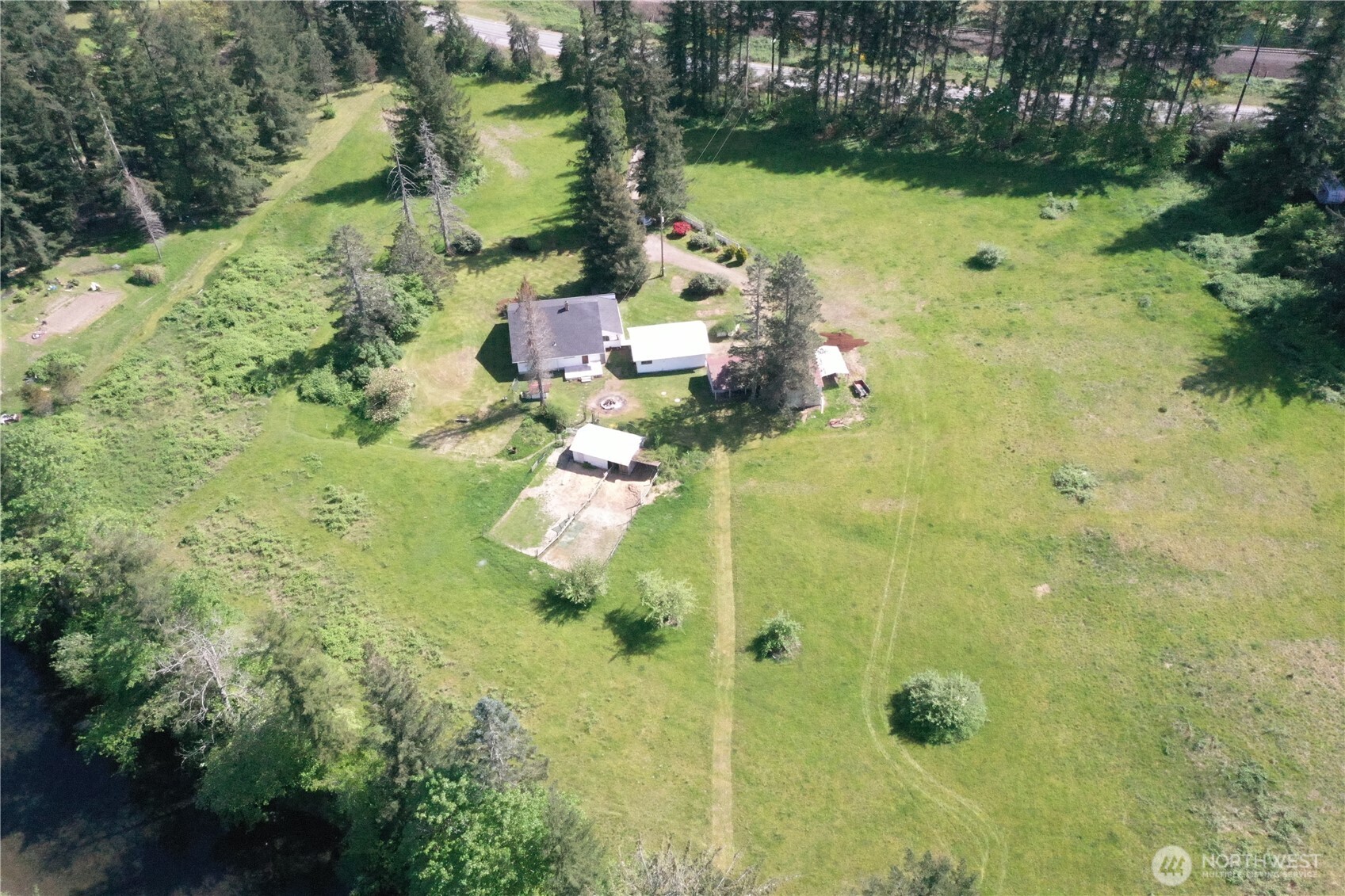 38013 Highway 2 Sultan, WA 98294 - Photo 27 of 33