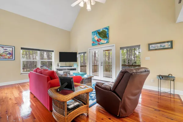 $649,900 | 27 Harry Morrison Road, Alligator Point, FL 32346