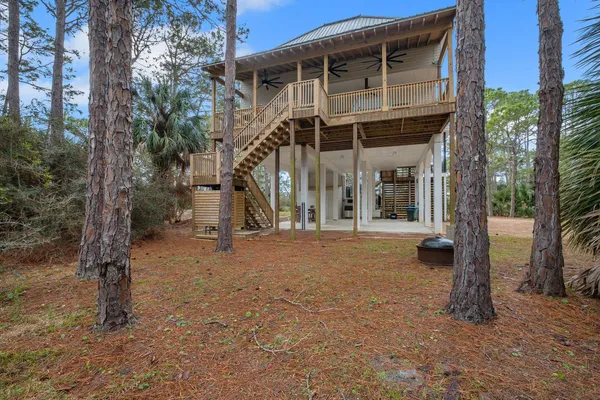 $649,900 | 27 Harry Morrison Road, Alligator Point, FL 32346