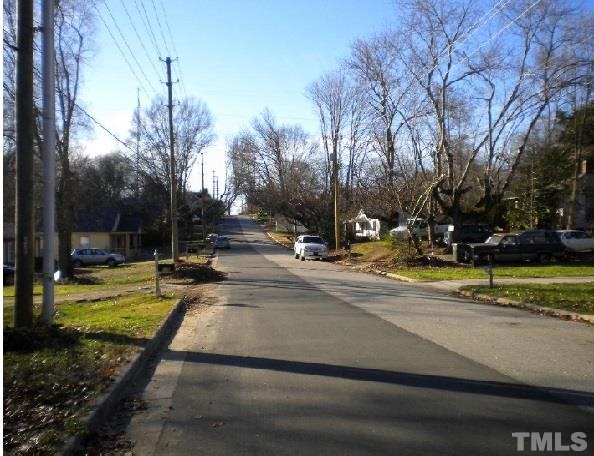 135 Gilbert Avenue Raleigh, NC 27603 - Photo 3 of 12