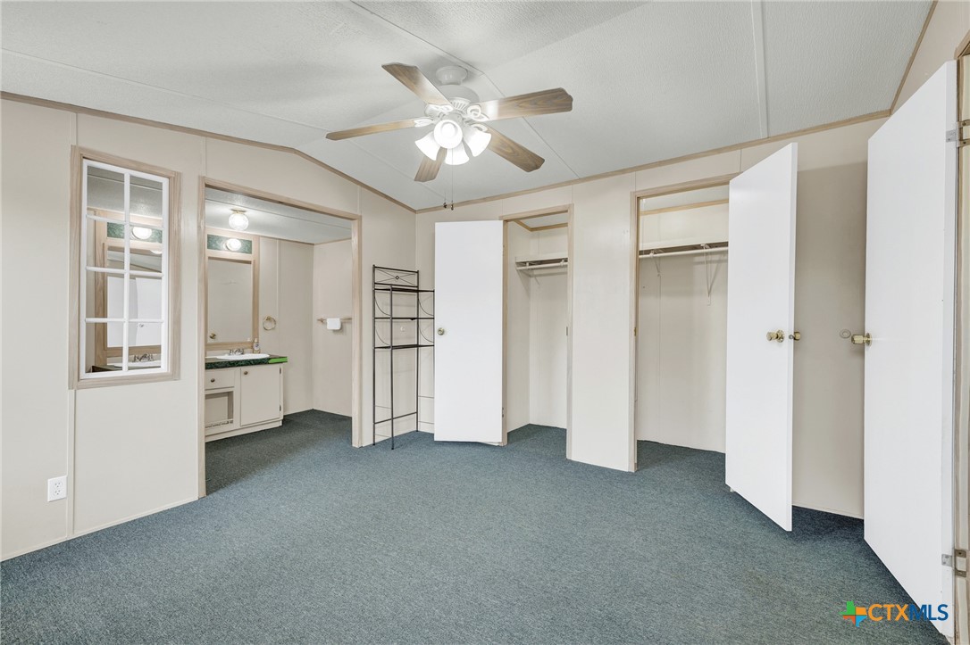 259 McKnight Road Seguin, TX 78155 - Photo 11 of 21
