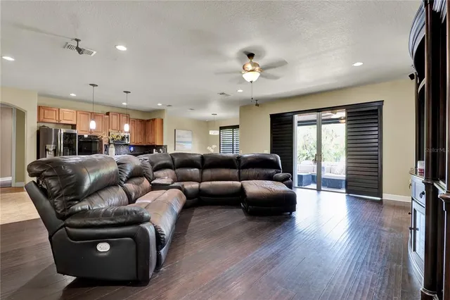 $865,000 | 955 Holly Springs Terrace, Oviedo, FL 32765