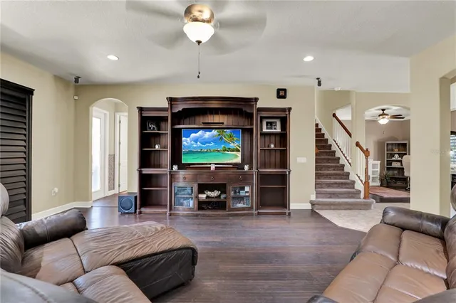 $865,000 | 955 Holly Springs Terrace, Oviedo, FL 32765