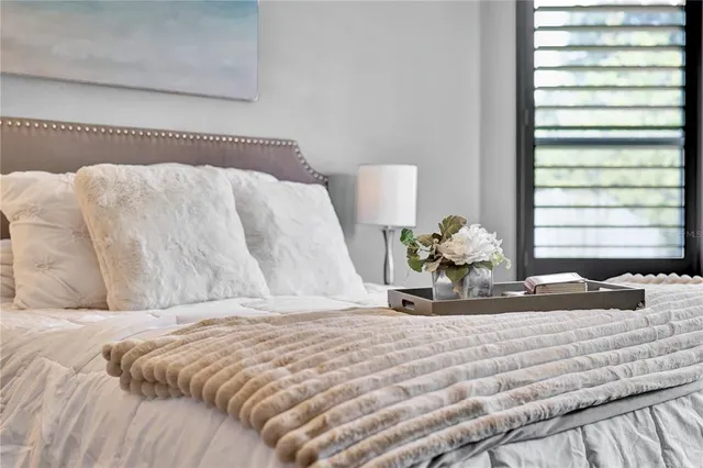 $865,000 | 955 Holly Springs Terrace, Oviedo, FL 32765