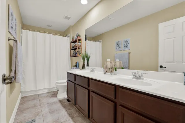 $865,000 | 955 Holly Springs Terrace, Oviedo, FL 32765