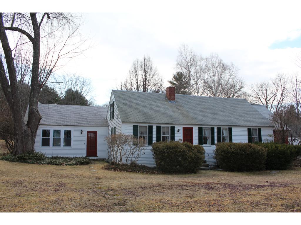 781 Hopkinton Road Hopkinton, NH 03229 - Photo 2 of 22 Gallery Image 2