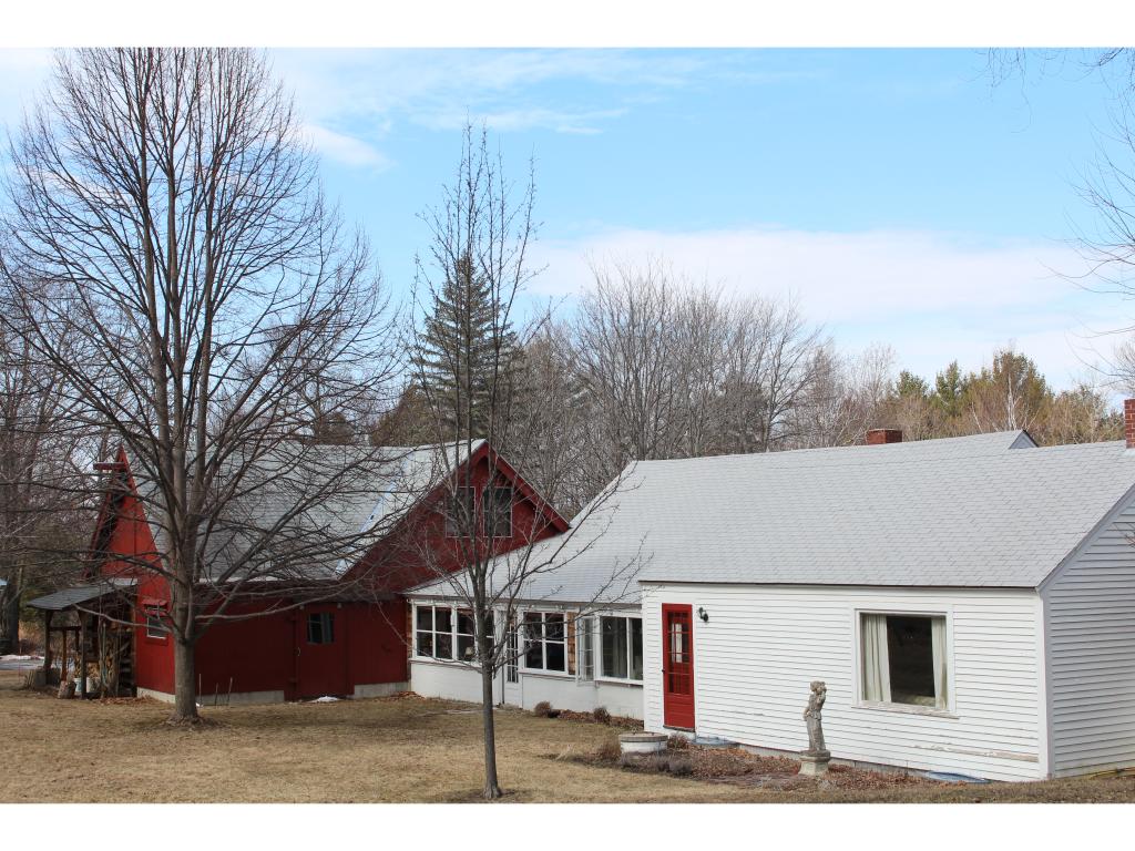 781 Hopkinton Road Hopkinton, NH 03229 - Photo 3 of 22 Gallery Image 3