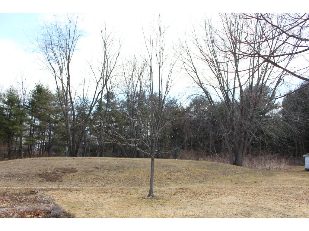 781 Hopkinton Road Hopkinton, NH 03229 - Photo 4 of 22 Gallery Image 4