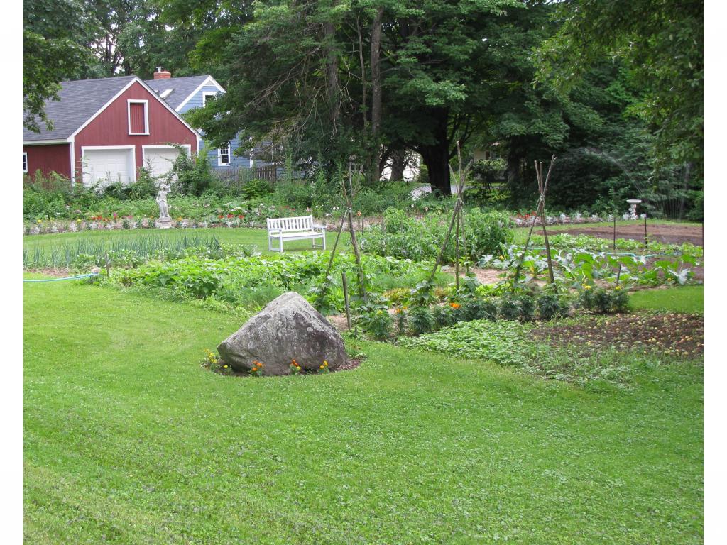 781 Hopkinton Road Hopkinton, NH 03229 - Photo 5 of 22 Gallery Image 5
