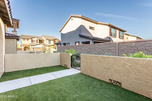 $460,000 | 1255 North Arizona Avenue, Unit 1248, Chandler, AZ 85225