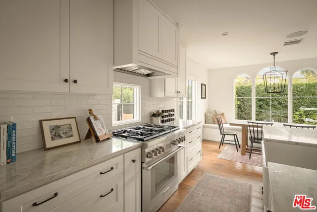 $1,998,000 | 3750 Boise Avenue, Los Angeles, CA 90066