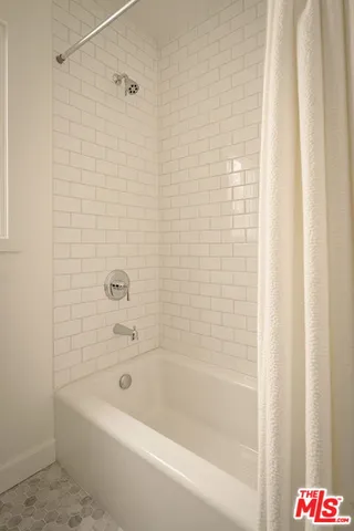 $1,998,000 | 3750 Boise Avenue, Los Angeles, CA 90066