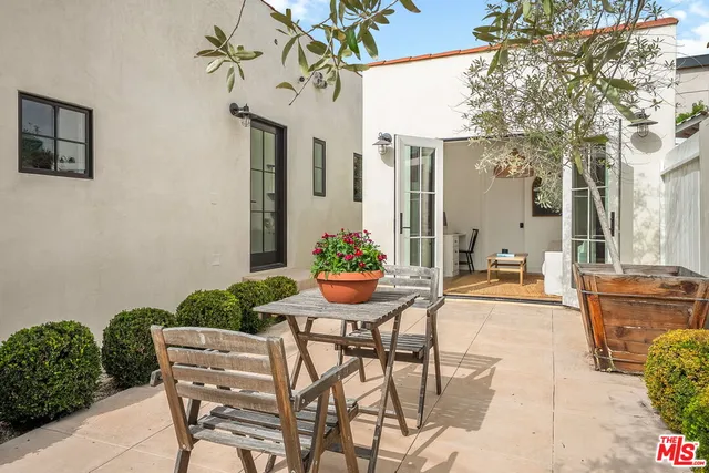 $1,998,000 | 3750 Boise Avenue, Los Angeles, CA 90066