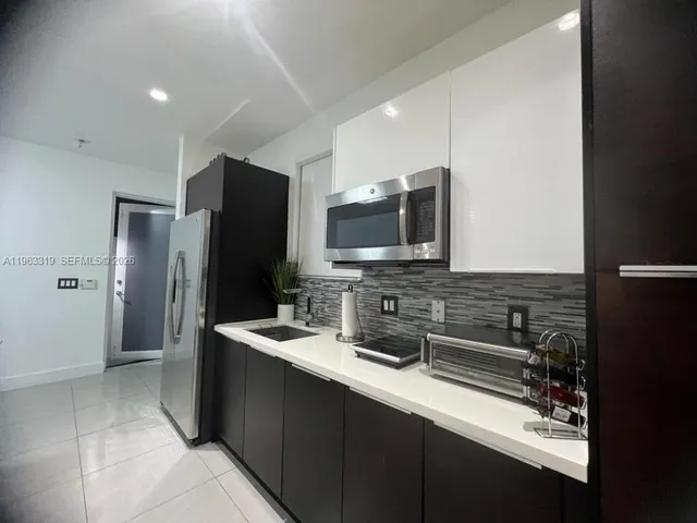 $2,000 | 6312 Northwest 105th Place, Doral, FL 33178