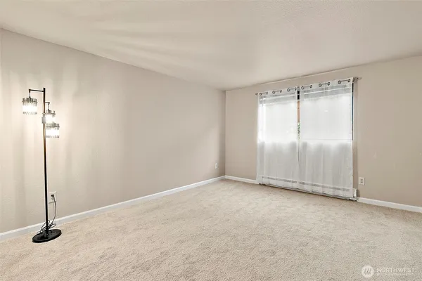 $329,000 | 31507 106th Place Southeast, Unit S105, Auburn, WA 98092