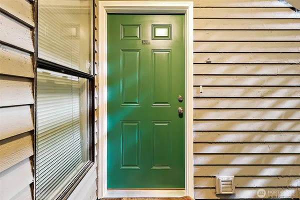 $329,000 | 31507 106th Place Southeast, Unit S105, Auburn, WA 98092