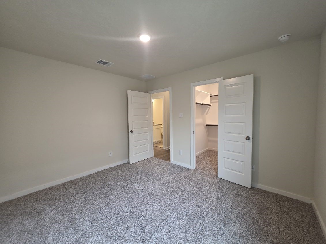1453 Lk Rdg Drive Brenham, TX 77833 - Photo 17 of 23