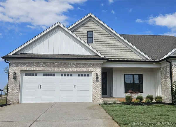 $499,900 | 110 Spangler Place, Jeffersonville, IN 47130