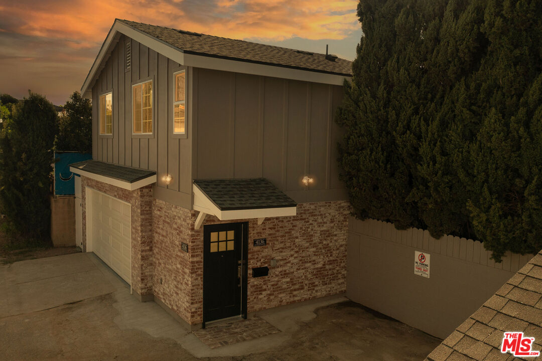 4136 McFarlane Avenue Burbank, CA 91505 - Photo 24 of 24 a brick house with a outdoor space