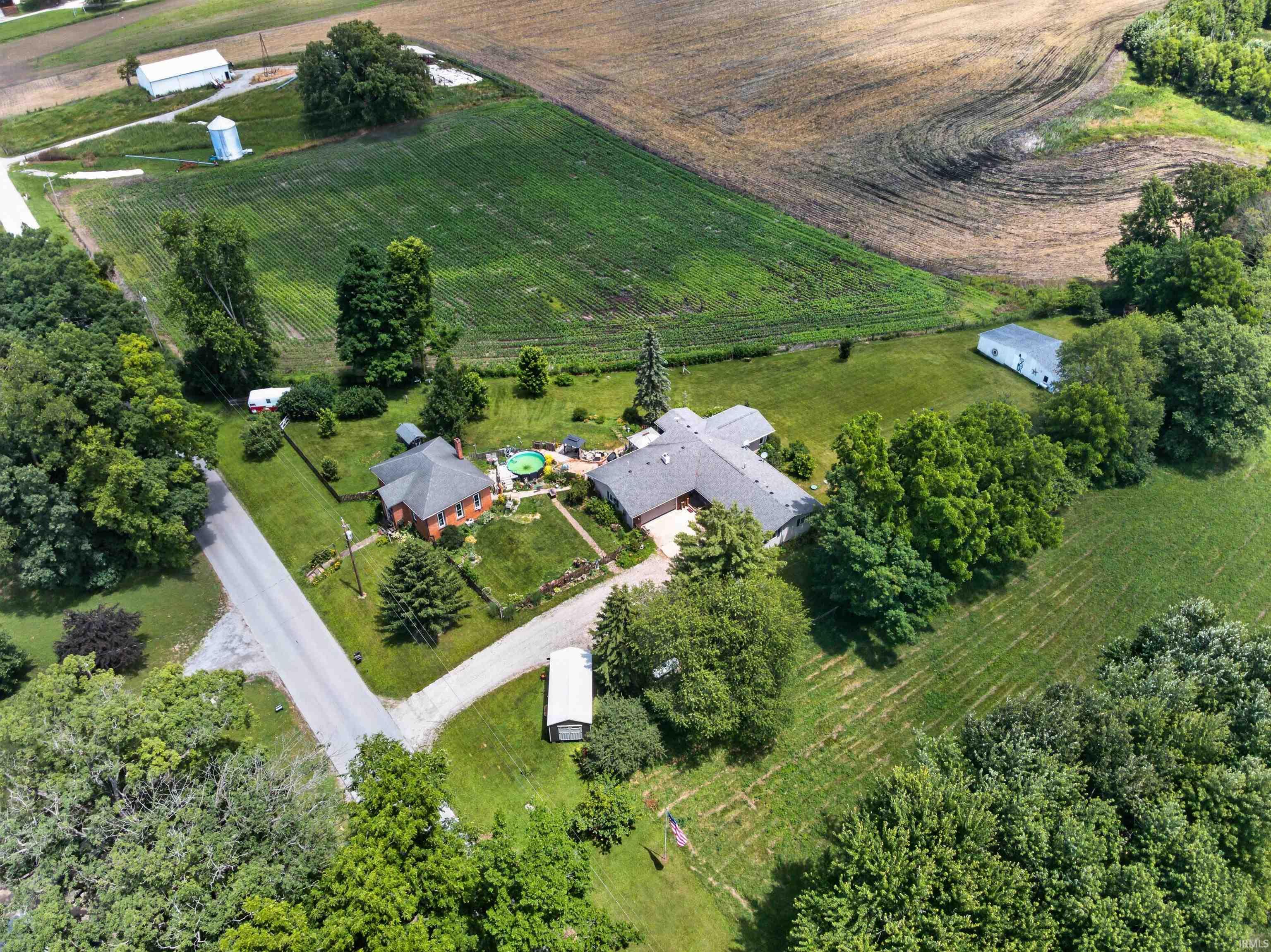 17902 Wappes Road Churubusco, IN 46723 - Photo 3 of 48