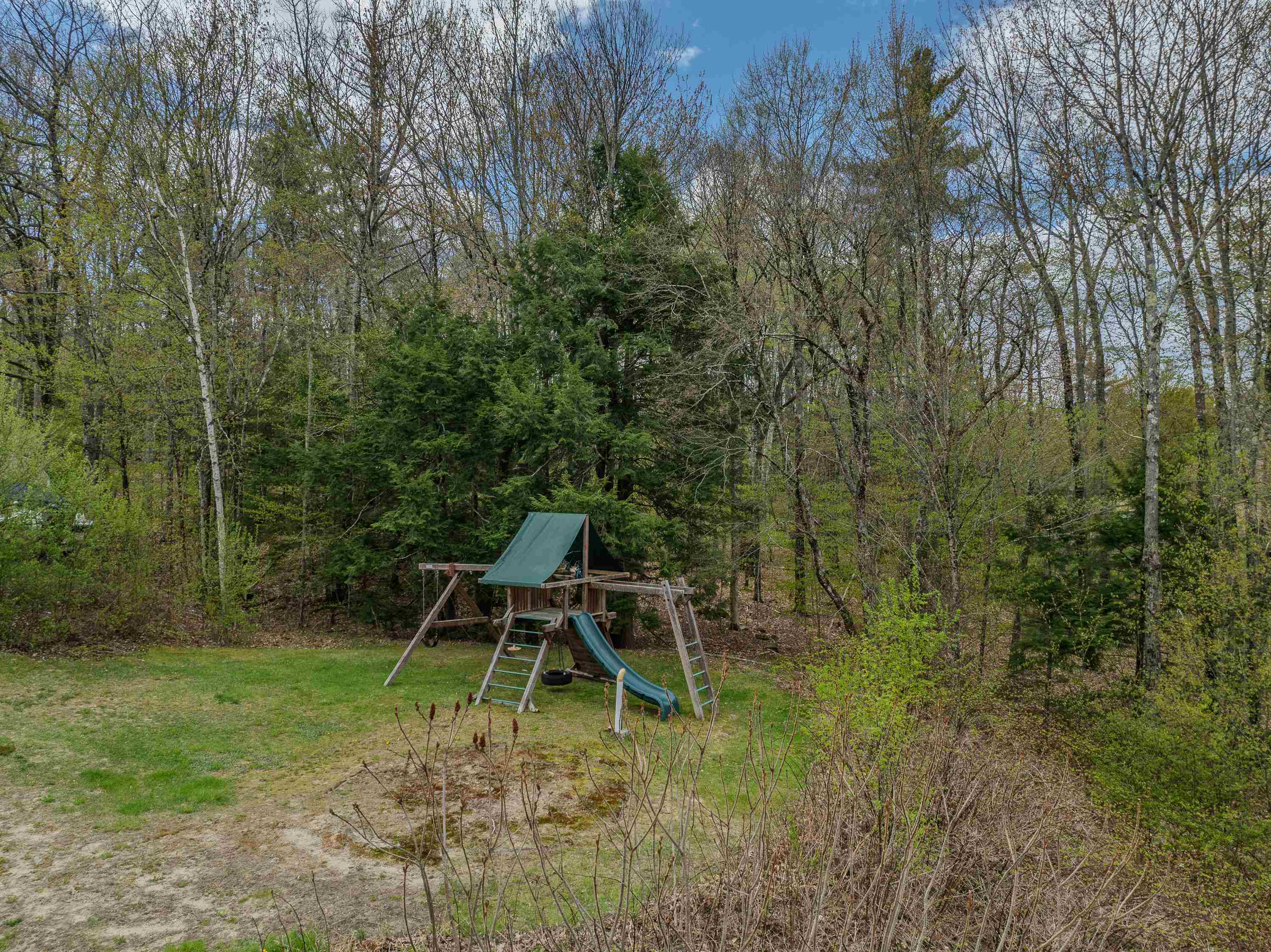 137 Sargent Road Holderness, NH 03245 - Photo 51 of 54