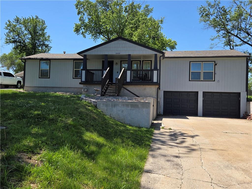 1000 South Trail Ridge Drive Independence, MO 64050 - Photo 1 of 52