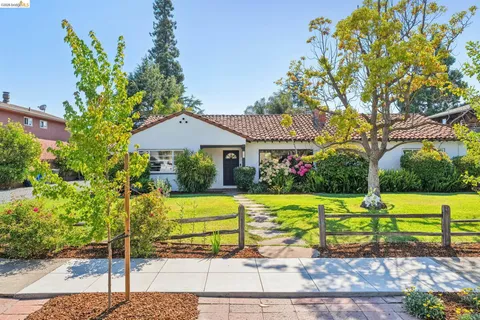 $1,495,000 | 201 Warwick Avenue, San Leandro, CA 94577