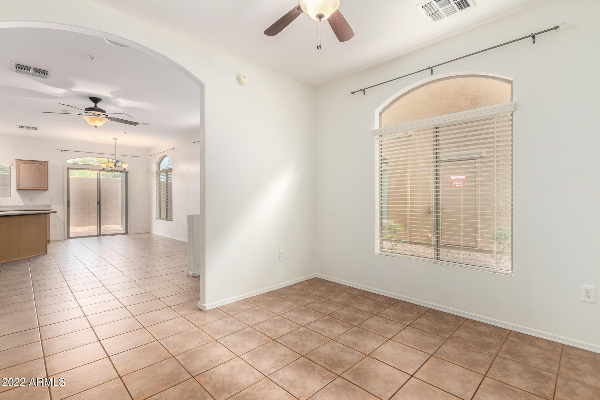 2024 South Baldwin, Unit 16 Mesa, AZ 85209 - Photo 8 of 34 07-Baldwin