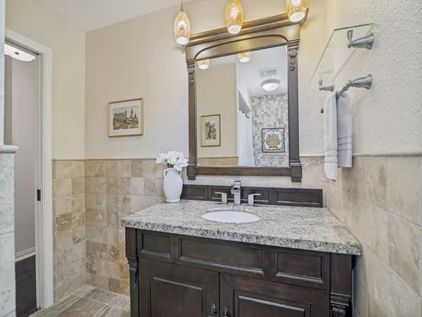 $475,000 | 2708 Rockbrook Drive, Plano, TX 75074