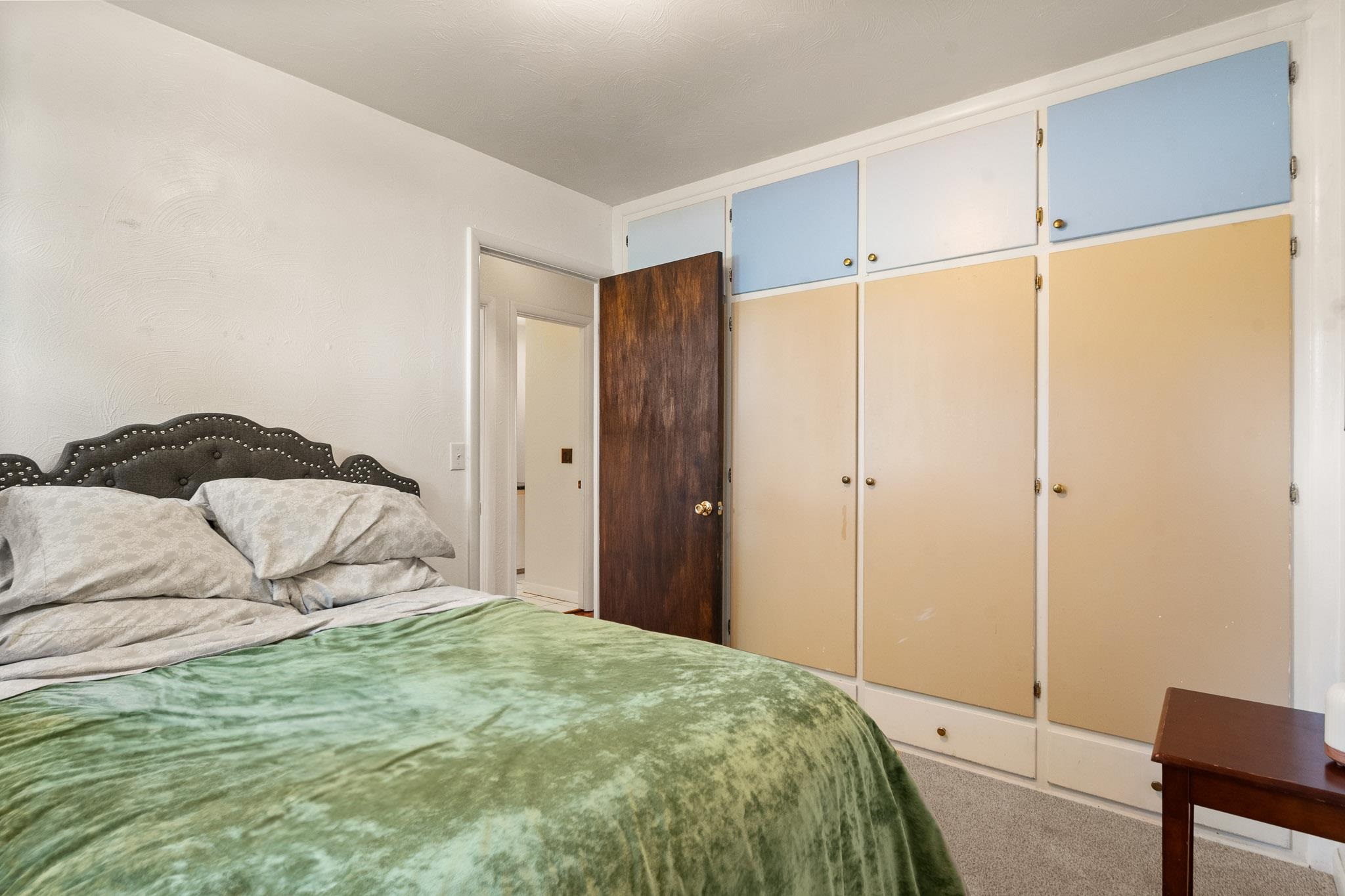 665-30 30 1/2 Road Grand Junction, CO 81504 - Photo 19 of 38 a bedroom with a bed and a closet