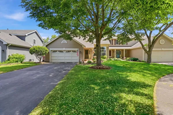 $360,000 | 546 Tewksbury Circle, Oswego, IL 60543
