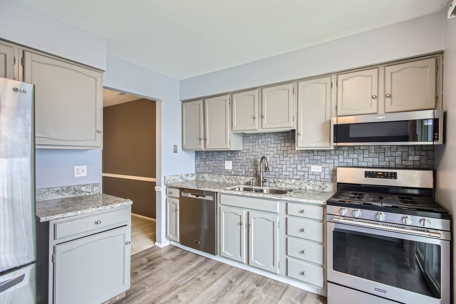 372 Springlake Lane, Unit C Aurora, IL 60504 - Photo 4 of 10