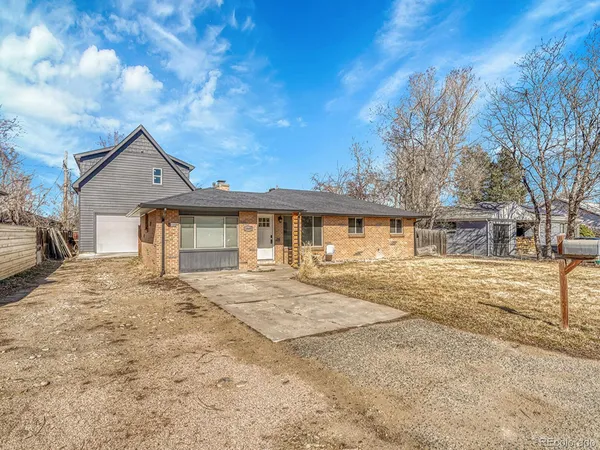$3,100 | 10685 West 47th Avenue, Wheat Ridge, CO 80033