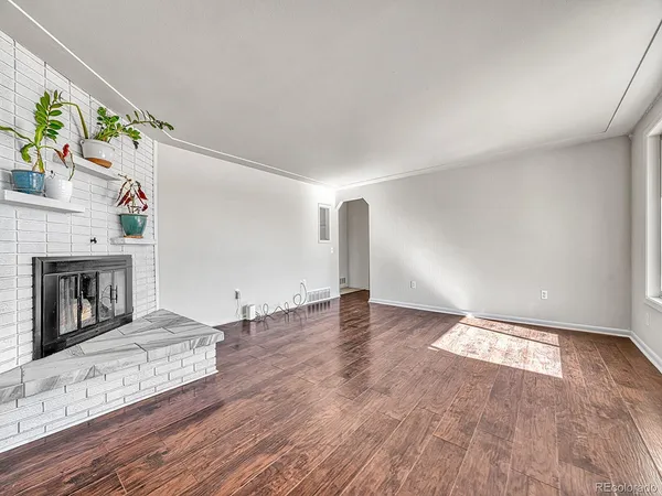 $3,100 | 10685 West 47th Avenue, Wheat Ridge, CO 80033