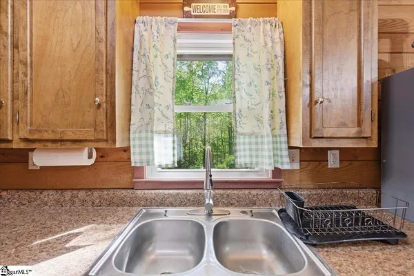 $310,000 | 140 Hiawatha Trail, Pickens, SC 29671