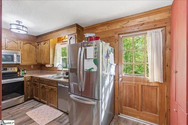 $310,000 | 140 Hiawatha Trail, Pickens, SC 29671