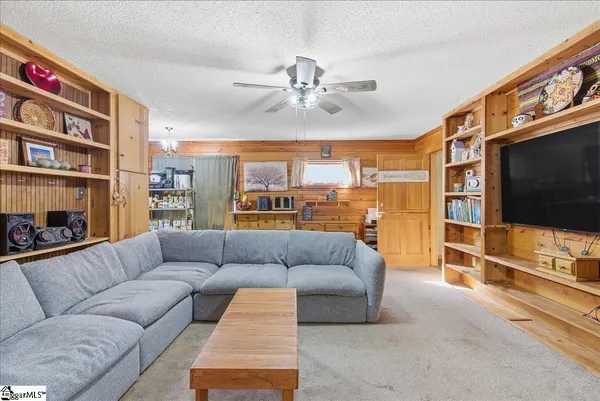 $310,000 | 140 Hiawatha Trail, Pickens, SC 29671