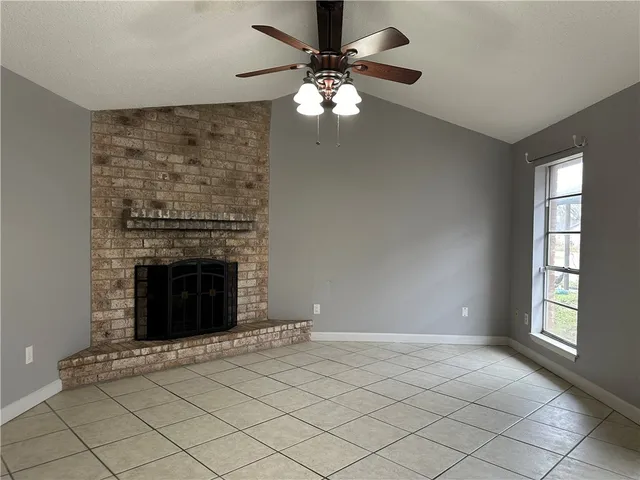 a view of an empty room with window