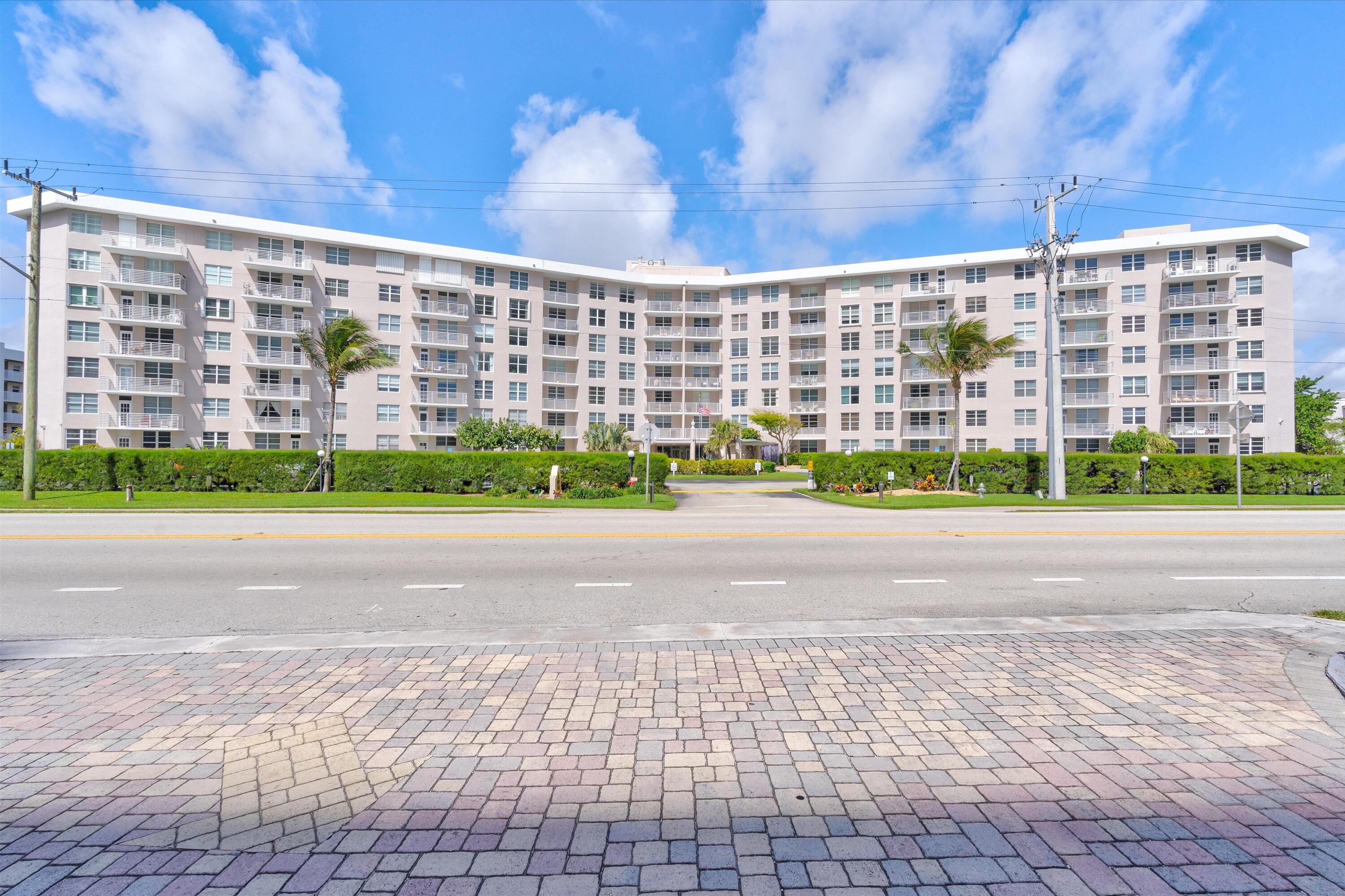 2851 South Ocean Boulevard, Unit 1A Boca Raton, FL 33432 - Photo 4 of 29 01-2851 S Ocean Blvd #1A Boca Raton, FL-