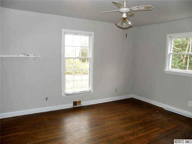 965 Hart Road Woodleaf, NC 27054 - Photo 7 of 16