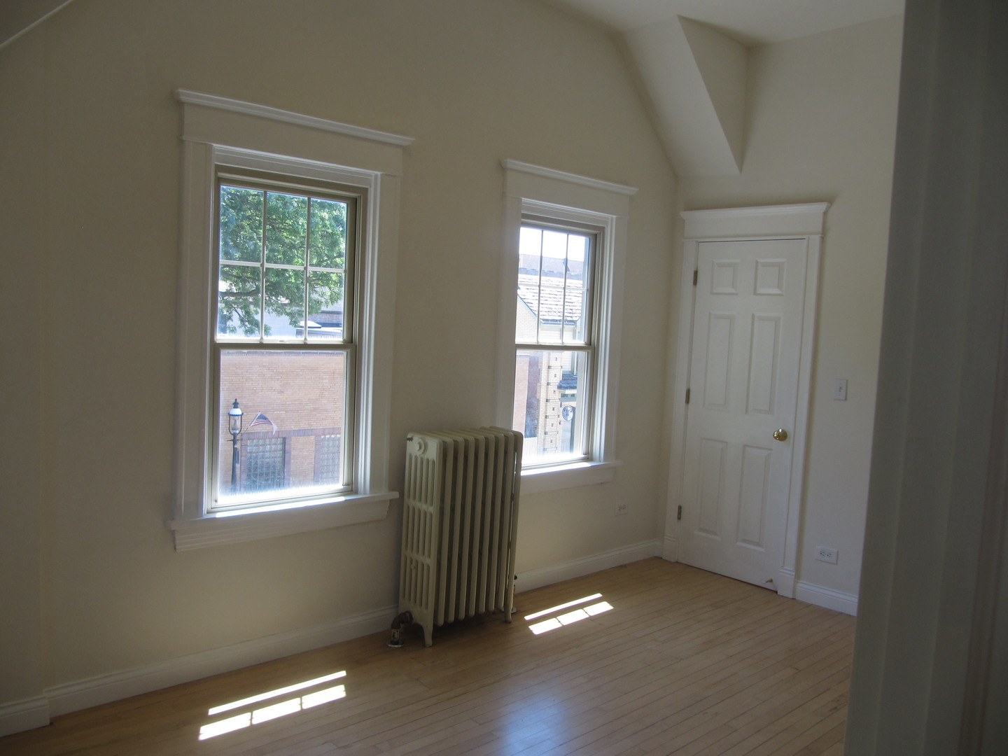 48 East Quincy Street Riverside, IL 60546 - Photo 22 of 38