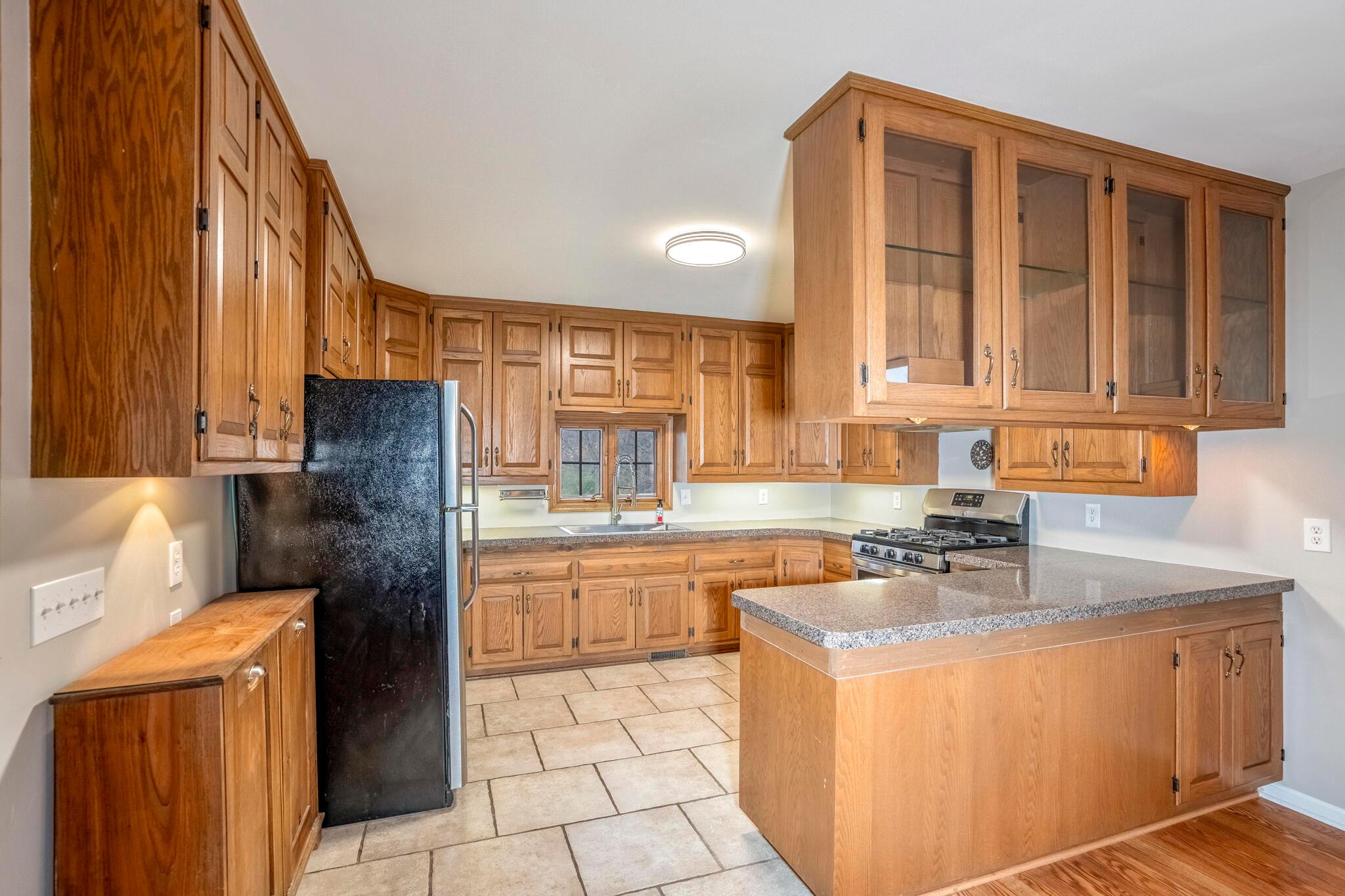 8355 York Road Southwest Pataskala, OH 43062 - Photo 10 of 40 Gallery Image 10