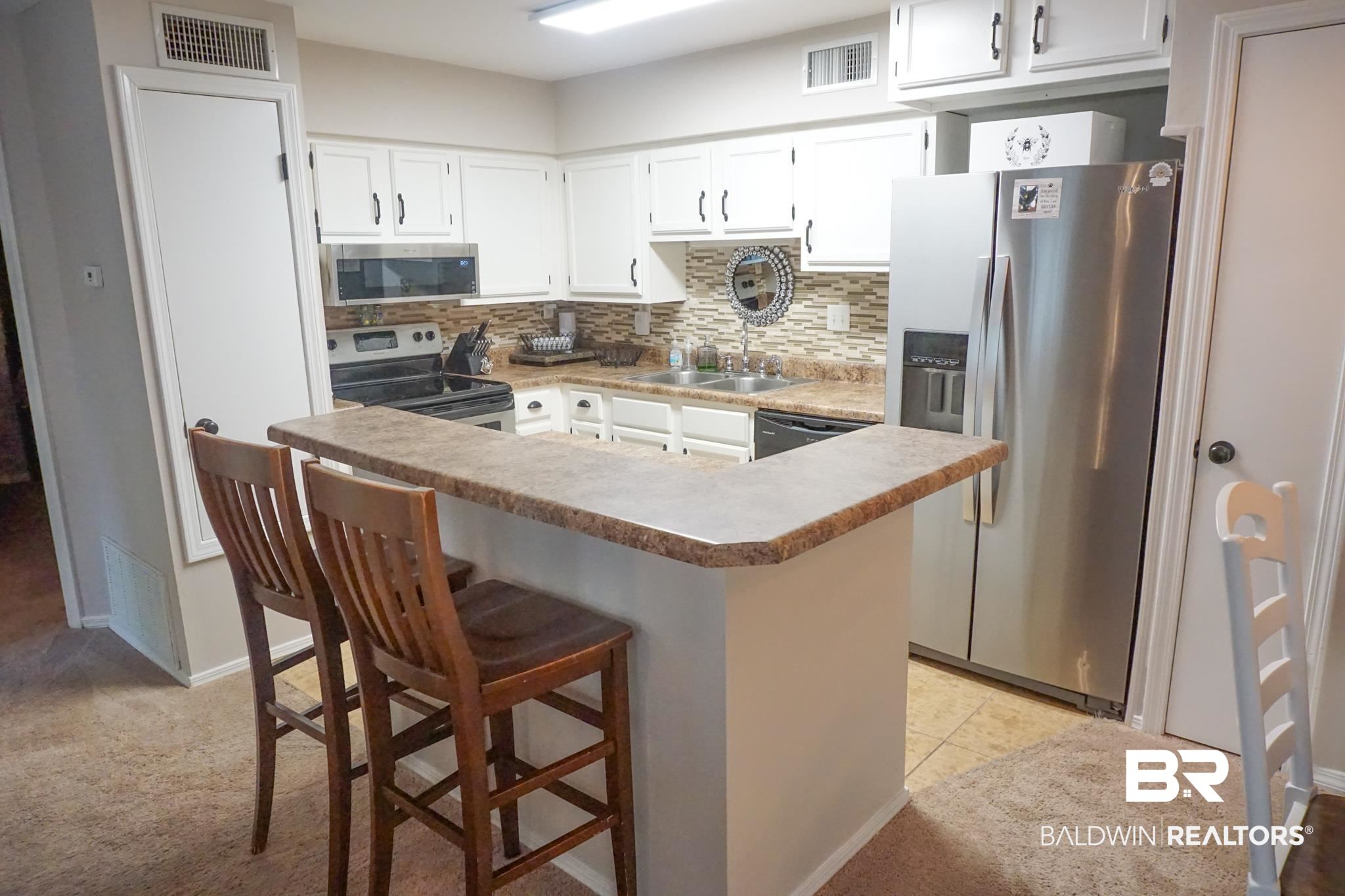 5608 Cottage Hill Road, Unit 223 Mobile, AL 36609 - Photo 5 of 14